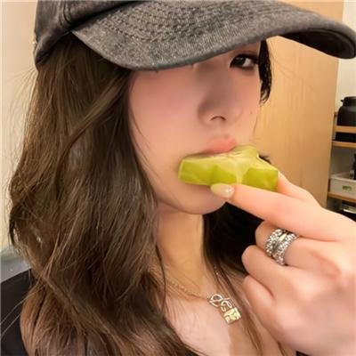 海边的女人